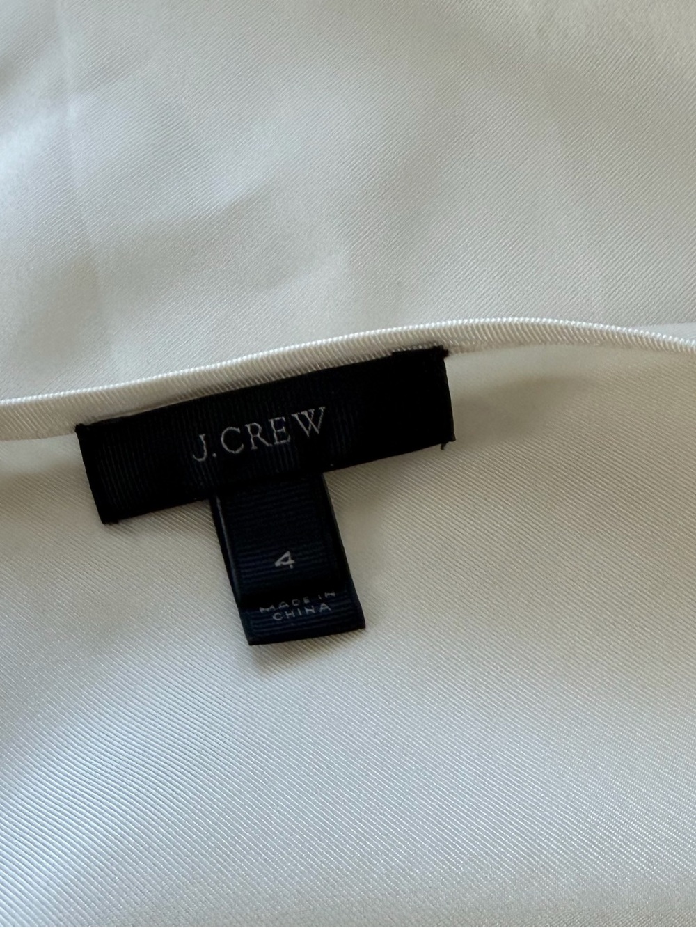 J.Crew 100% Silk Ruffle V-Neck Blouse Cream Tank Size 4. - Picture 8 of 14